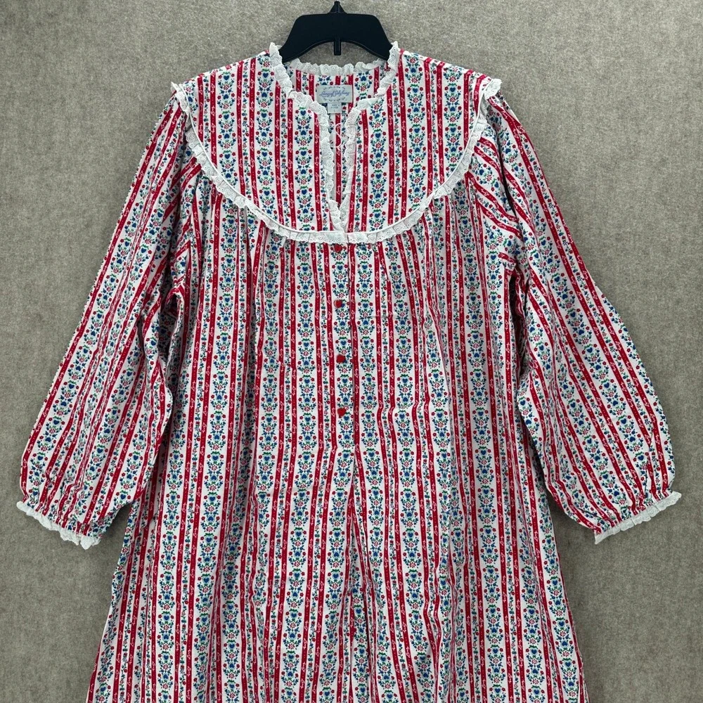 Lanz of Salzburg Flannel Nightgown Red White Floral Stripe Heart Lace Womens‎ L